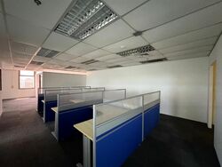 Peninsula Shopping Complex (D6), Office #451222781